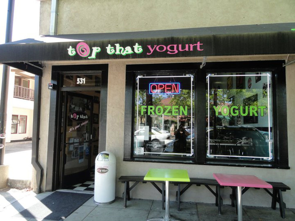 Top That Frozen Yogurt - Sonoma Plaza