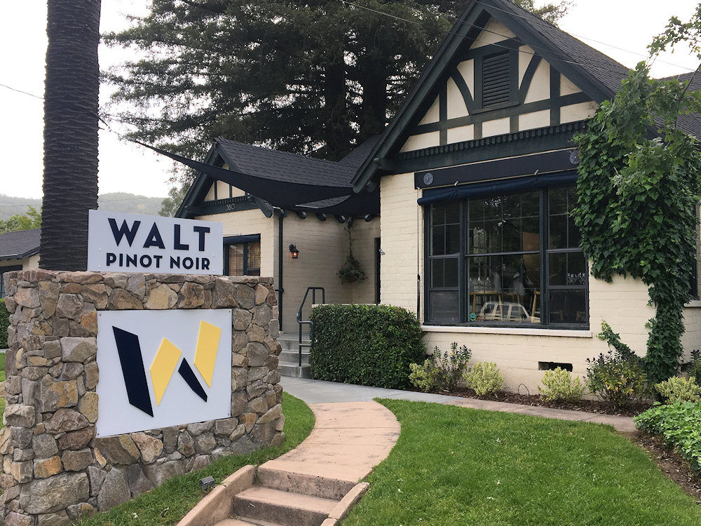 Walt Wines - Sonoma Plaza